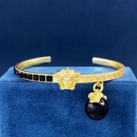 Picture of Versace Bracelet _SKUVersacebracelet07cly11016677